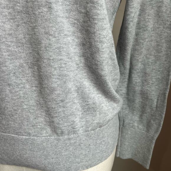 Vineyard Vines V Neck Academia Preppy Gray Sweater Size Small - Picture 5 of 11